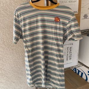 dutch bros unisex M shirt